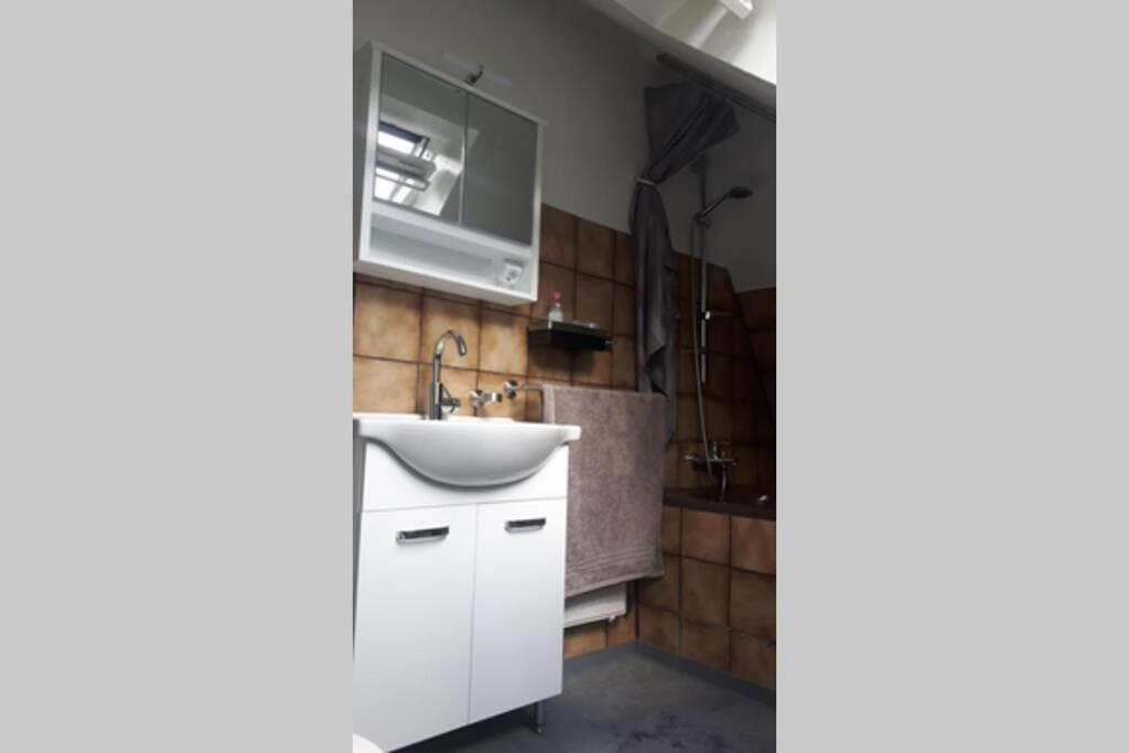 Helle 2-Zimmerwohnung Am Stadtrand Хильдесхайм Экстерьер фото